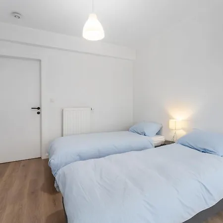 2-bedroom With Park View Lejlighed